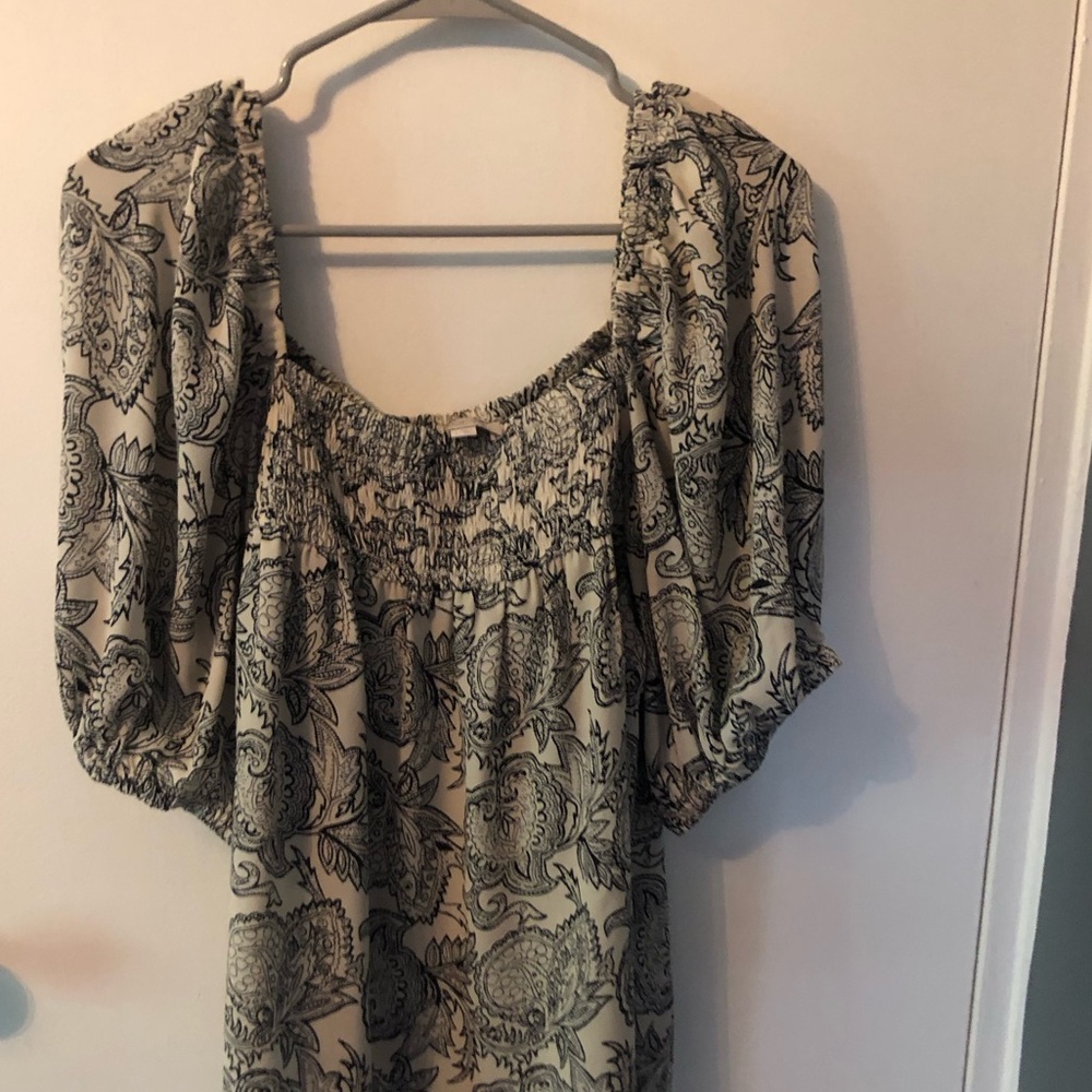LOFT Size L blouse top with puffy sleeves